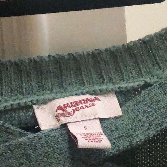 Green knit sweater - Picture 3 of 3